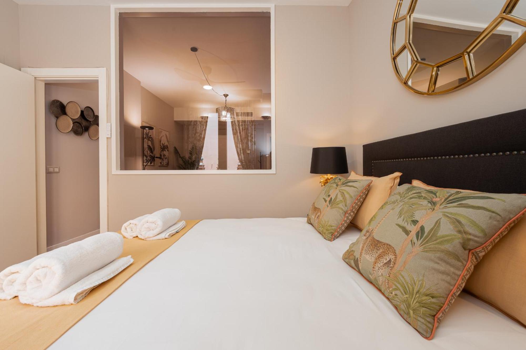 C31 Deluxe Apartment Into Cathedral Square Malaga Luaran gambar